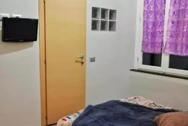 Aamiaismajoitus (B&B) Casa Dei Mombri