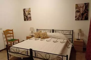 Bed and Breakfast San Nicolò House