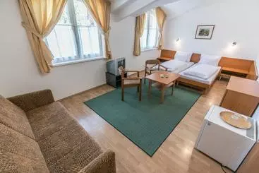Bed and Breakfast Hello Balcsi Apartmanház
