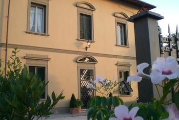 مبيت وإفطار Villa Le Luci