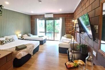 Мотель Malanda Lodge