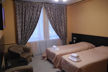 בית מלון כפרי Adam