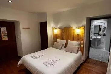 Hotel Sci Les Remparts De Mirepoix