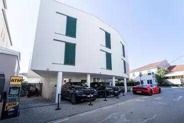 تختخواب و صبحانه Basilica Hotel By Mercado