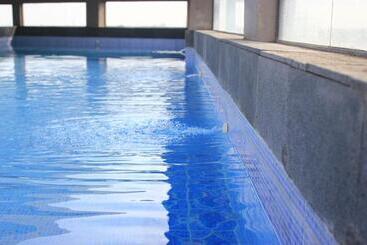 Hotel Sans Sunset Point Seminyak