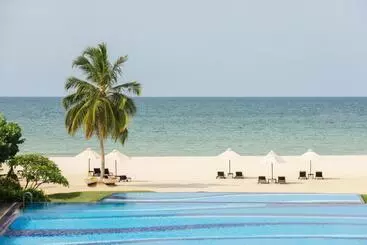 Kurort  Uga Bay   Pasikuda