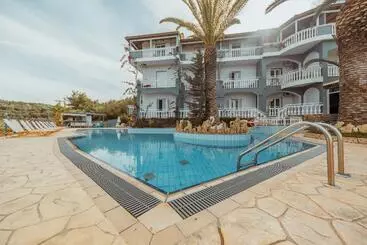 هتل آپارتمان Zante Calinica