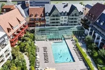 Hotel Residence Pierre & Vacances Premium Presqu Ile De La Touques