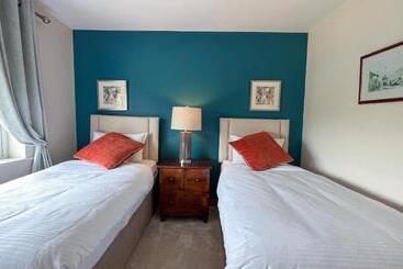 فندق Lurgan House