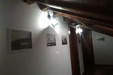 ホテル Bujtina E Bardhe