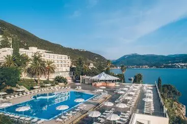 هتل Iberostar Waves Herceg Novi - All Inclusive
