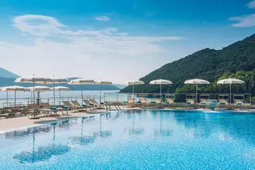 هتل Iberostar Waves Herceg Novi - All Inclusive