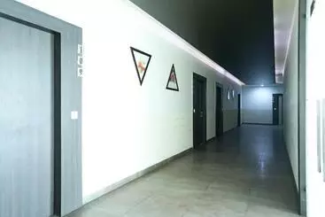 Hotel Collection O Laj Regency