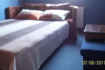 هاستل Pansion Stari Konak