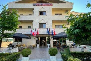 Hotel Ambasador Garden