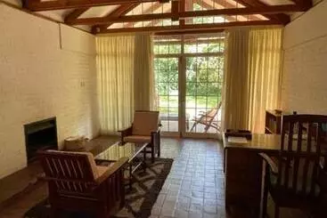 ベッドアンドブレックファースト Weaver Cottages