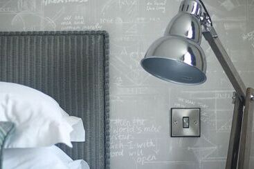 Hotel 1823 Spinning Block