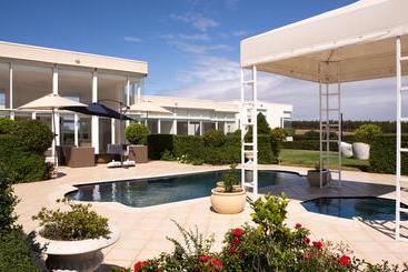 مبيت وإفطار Tintagel