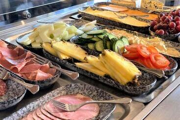 فندق Båtsfjord Brygge Arctic Resort