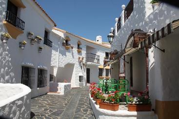 Курорт Shima Mediterranean Village