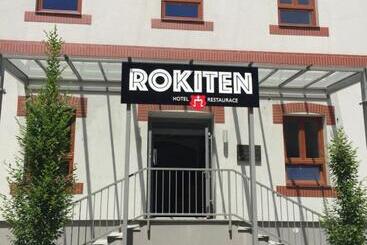 ホテル Rokiten