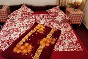 Hotel Ywca Wyoming Guesthouse