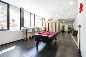 호스텔 Yugo Explore   Broadstone Hall