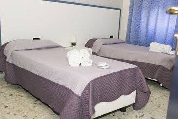 בית מלון כפרי Alex & Lorenz