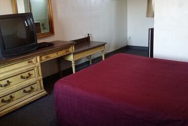 מוטל Tahitian Motor Inn