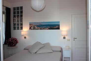 تختخواب و صبحانه Bed&Breakfast Duomo Station