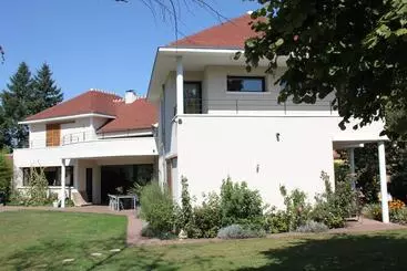 ホテル La Villa Blanche