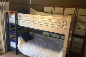 Pensione Wakayama Guest House Shido