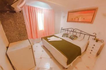 ホテル Pousada Plaza