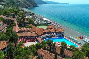 Hotel Th Gioiosa Mare Capo Calavà Village