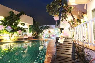 Resort Kabantamor Hua Hin Pool Villa