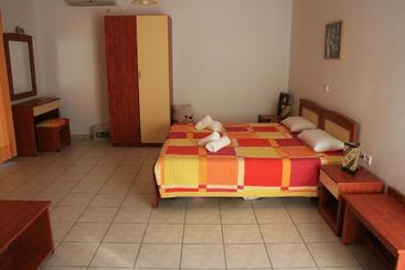 בית מלון כפרי Lighthouse Studios