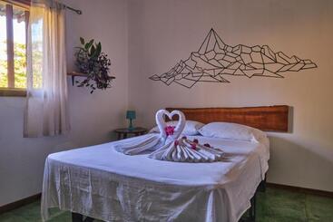 هتل Villas Jacquelina