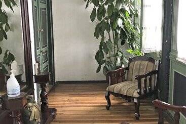 فندق صغير Hostal Latina