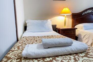 Bed and Breakfast Dolmen House