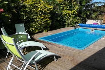 Bed and Breakfast P'ti Case D'éléna