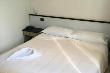 Hotel Garden Bocca Di Magra