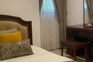 Hotel Villa Crystals