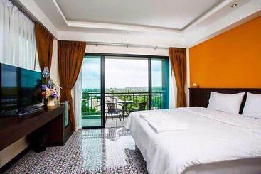 리조트 Again At Rawai Beach