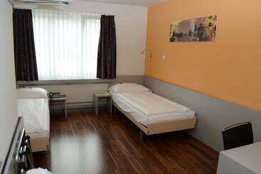 پانسیون Alexander Guesthouse Zurich Old Town