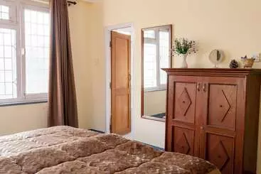 هاستل Living Hope Guest House
