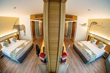 בית מלון כפרי Pangea