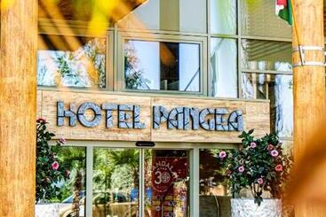 酒店 Pangea