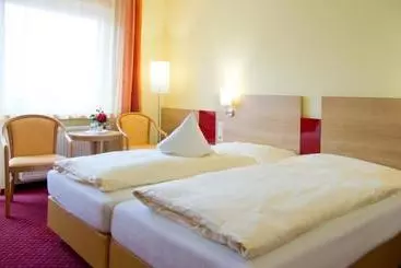 Hotel Gasthof Und Pension Zur Sonne