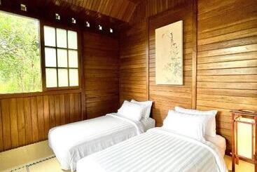 ריוקאן The Onsen Hot Spring Resort