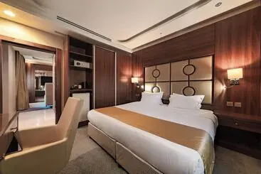 هتل Sunday Red Sea Fountain Alhamra Formerly Vivid Plaza